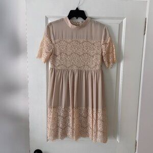 WAYF Babydoll lace dress (XS, worn once)